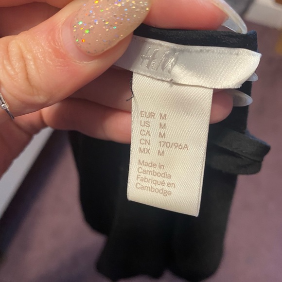 EUC H&M tank strap details size M - Picture 3 of 3